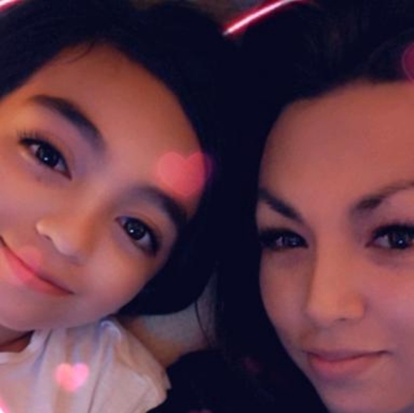 Meet your Posher, Amanda - Picture 1 of 1